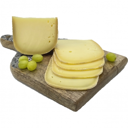 Сыр Раклет выдержанный 3 месяца 56-62%