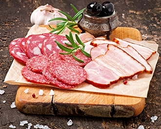 Мясные деликатесы