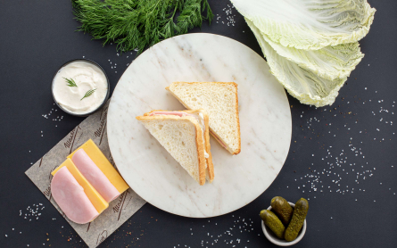 Сэндвич с ветчиной и сыром (150г)