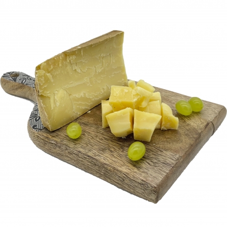 Сыр Золото Швейцарии 50%