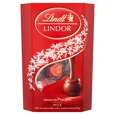 Набор конфет Lindt Lindor молочный с нежной масляной начинкой 200г